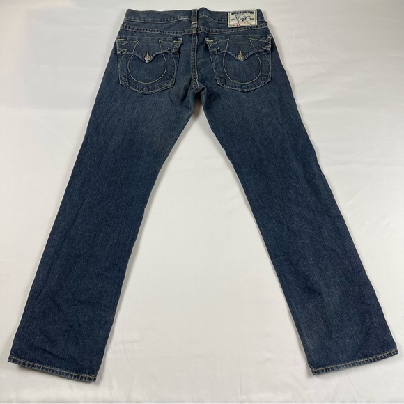 True Religion Men's Slim Fit Straight Jeans, Dark Wash Relaxed Slim Size: 34 - Picture 2 of 16